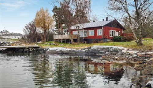 Three-Bedroom Vacation Home 
