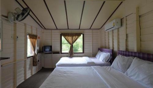 Quadruple Room with Balcony