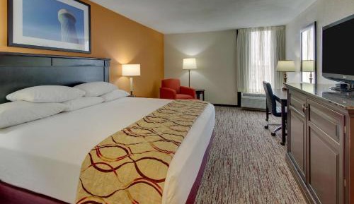 Deluxe King Room
