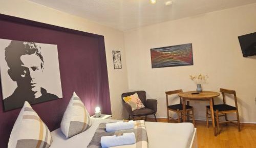 Double Room with Shared Bathroom