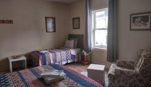Triple Room with Private Bathroom