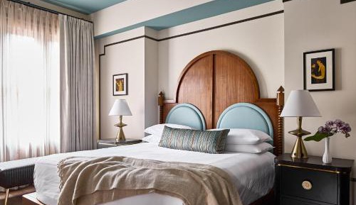 Paradise Royal Suite
