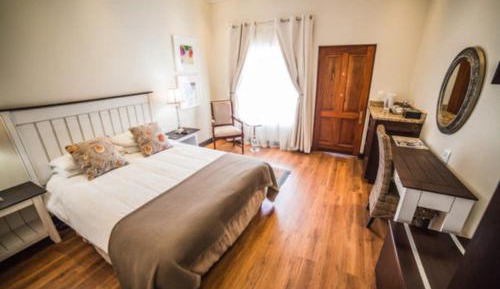 Queen Room - Disability Access