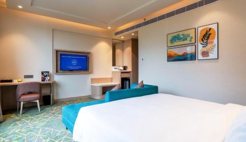 Standard King Room