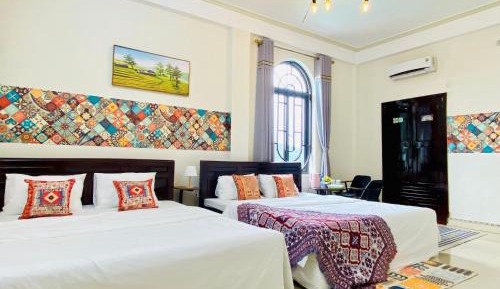 Deluxe Family Room