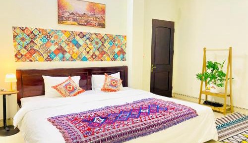 Standard King Room