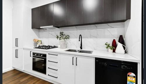 Apartment with Garden View