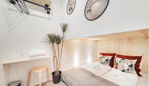 Double Room with Shared Bathroom