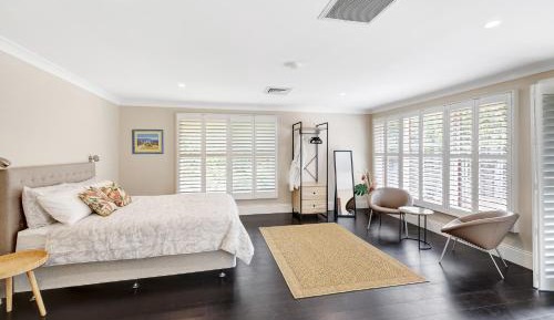 Queen Room with Garden View