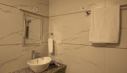 Superior King Room