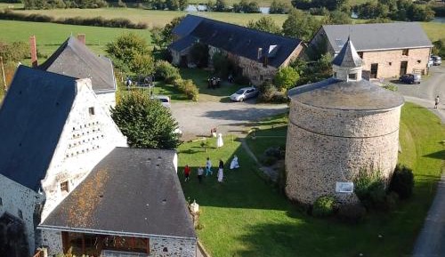 Holiday Home (5 Adults)