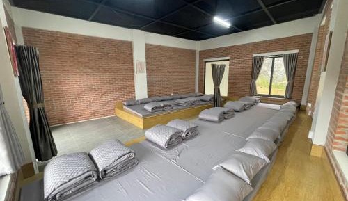 Mixed Dormitory Room