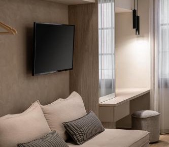 Standard Suite