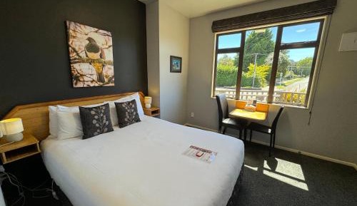 Studio with Mountain View