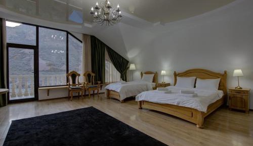 Triple Room with Terrace