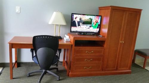 Standard King Room