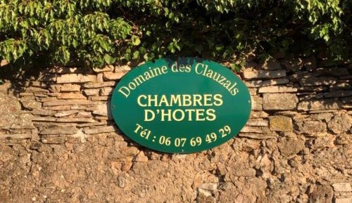 Comfort Double Room with Private Bathroom and Park View