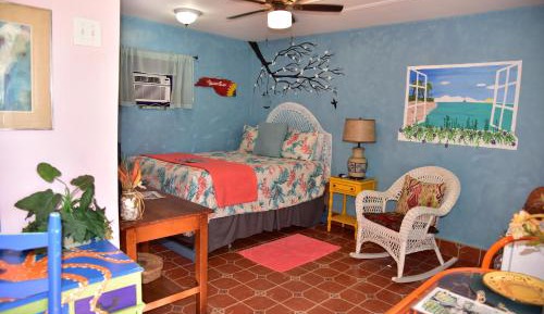 Deluxe Queen Room