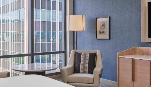 Deluxe King Room - Hearing Accessible