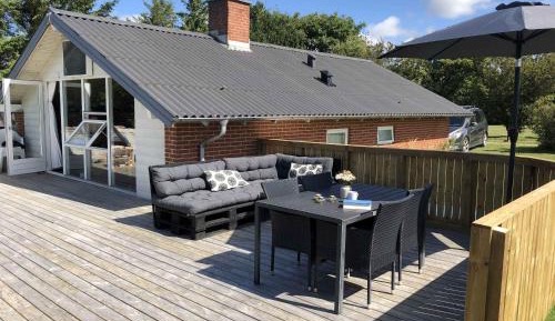 Three-Bedroom Holiday Home 