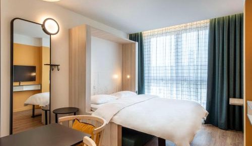 Studio with Double Bed