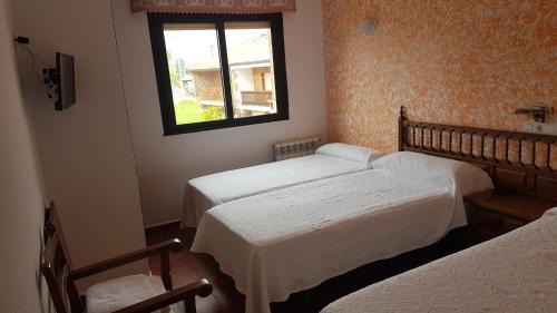 Triple Room with Private Bathroom