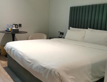 Superior Queen Room