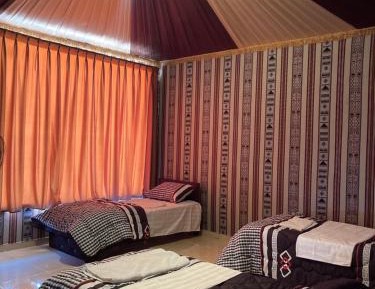 Quadruple Room with Private Bathroom