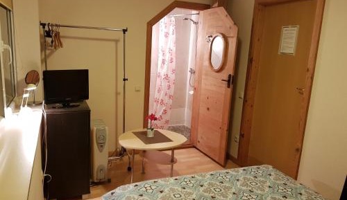 One-Bedroom Villa