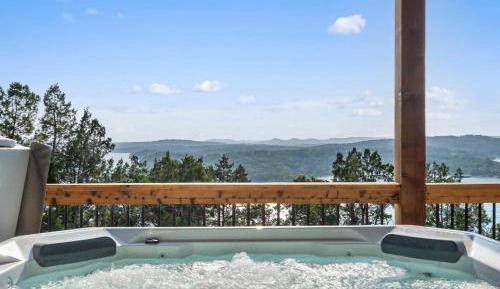 Seven-Bedroom Holiday Home