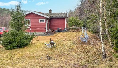 One-Bedroom Holiday Home