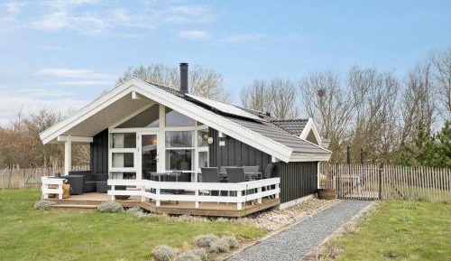 Two-Bedroom Holiday Home