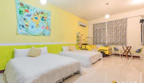 Family Room with Private Bathroom