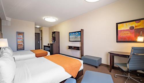 Premium Queen Room with Two Queen Beds