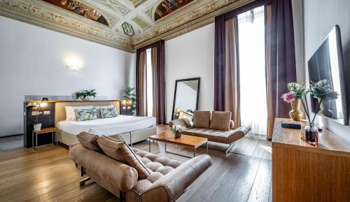 Prestige Suite with River View