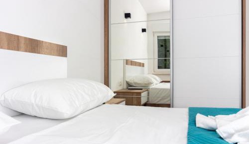 One Bedroom Apartment with View