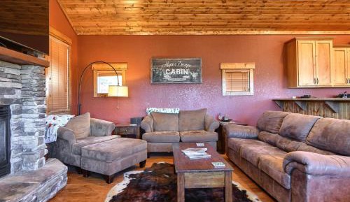 Four-Bedroom Holiday Home