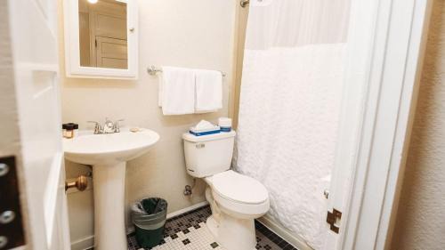 Junior Suite with Balcony