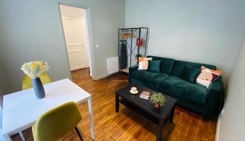 Studio Apartment