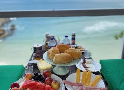 Deluxe Double Room (2 Adults + 1 Child)