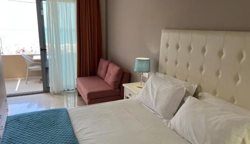 Studio with Sea View