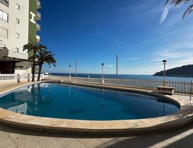One-Bedroom Apartment with Sea View and Terrace