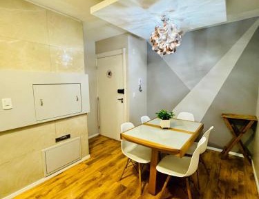 Apartment with Pool View 