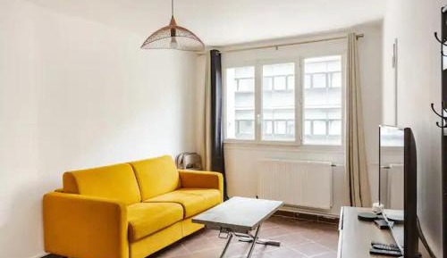 Studio Apartment