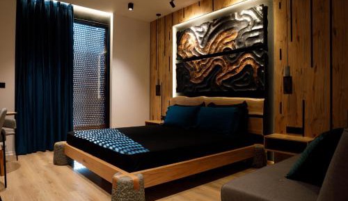 King Room with Mountain View