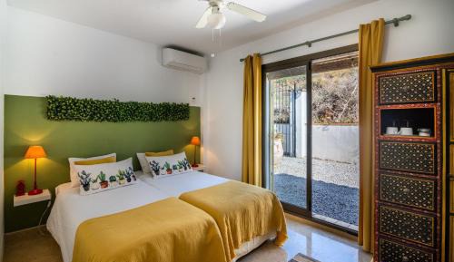Double or Twin Room with Terrace
