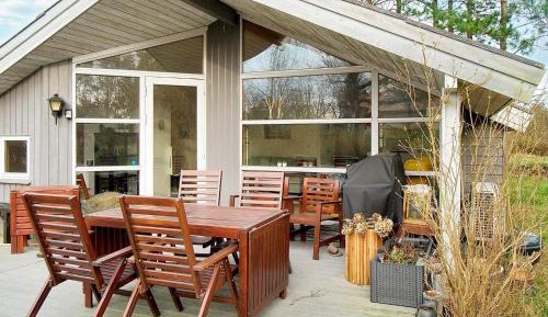 Two-Bedroom Holiday Home