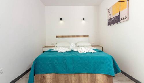 One Bedroom Apartment
