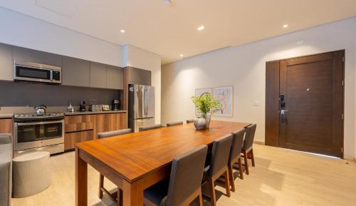 Design Apartment, 3 Bedrooms, Patio