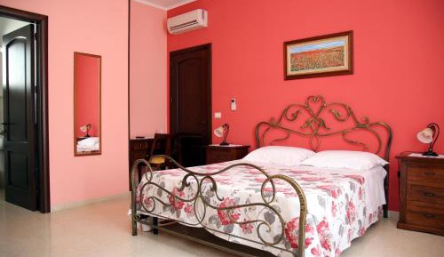 Large Triple Room with Balcony 